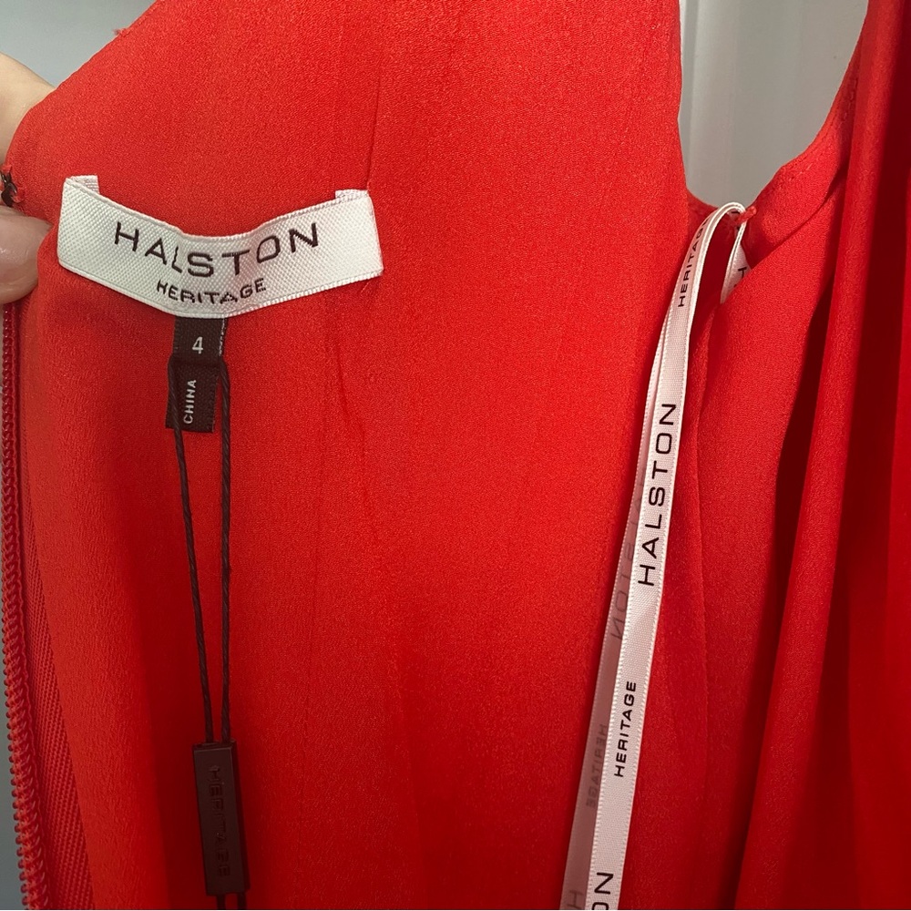 Halston Heritage NWT Sleeveless Scoop neck Red Fit-&-flare midi Dress size 4. - Picture 10 of 11